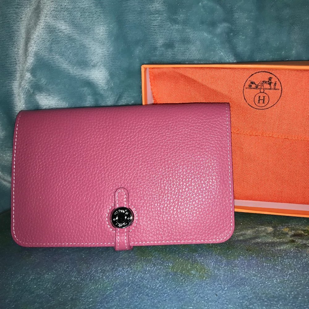 HERMES Paris - Rose Pink Clutch in Box - NEW!